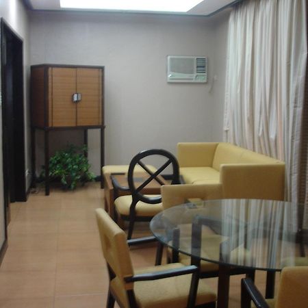 Bacolod Business Inn Exterior photo