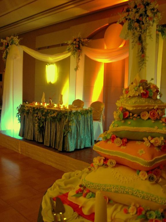 Bacolod Business Inn Exterior photo