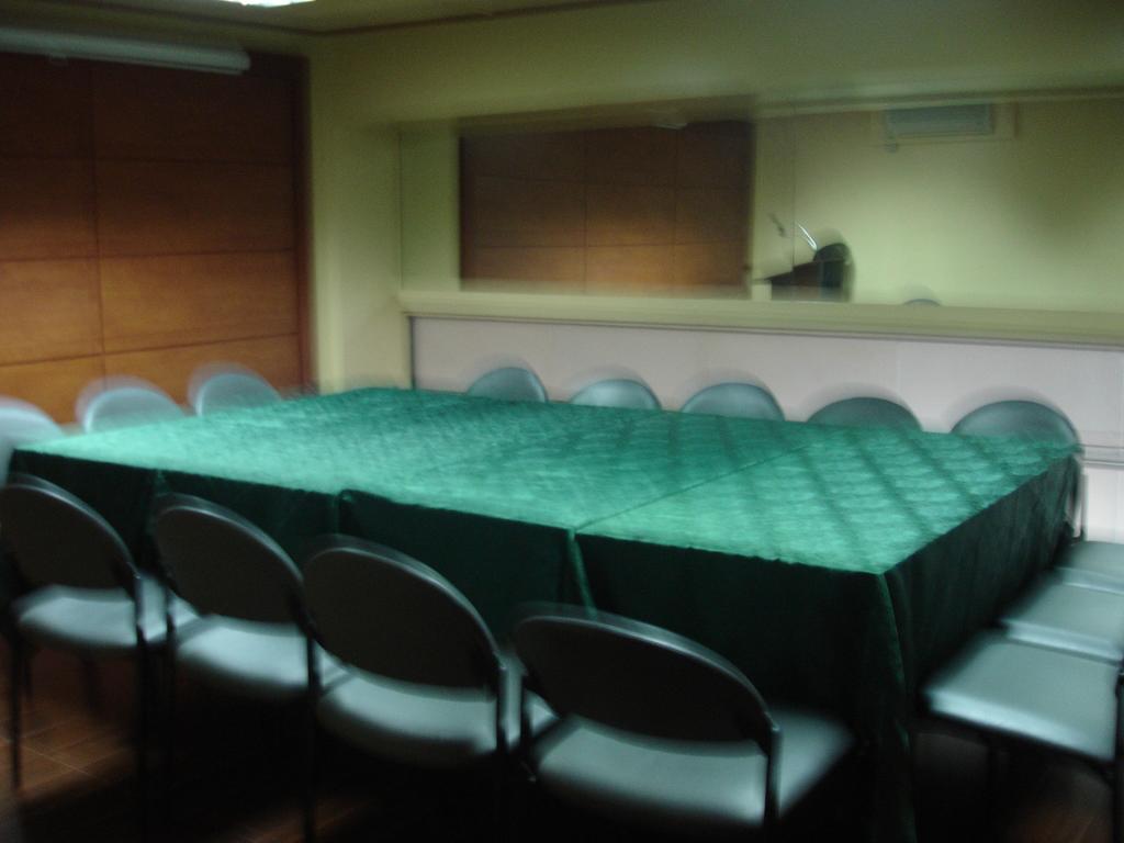 Bacolod Business Inn Exterior photo