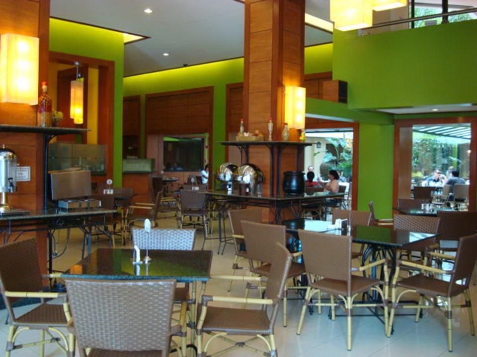 Bacolod Business Inn Exterior photo